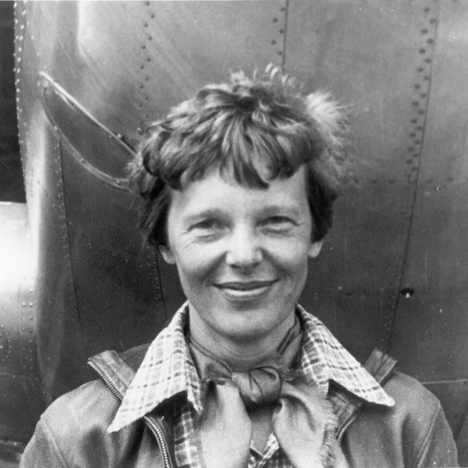 Amelia Earhart - puzzle de 49 pièces | Celebrities