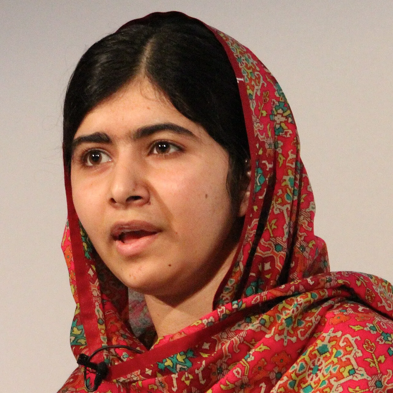 Malala Yousafzai - rompecabezas de 49 piezas